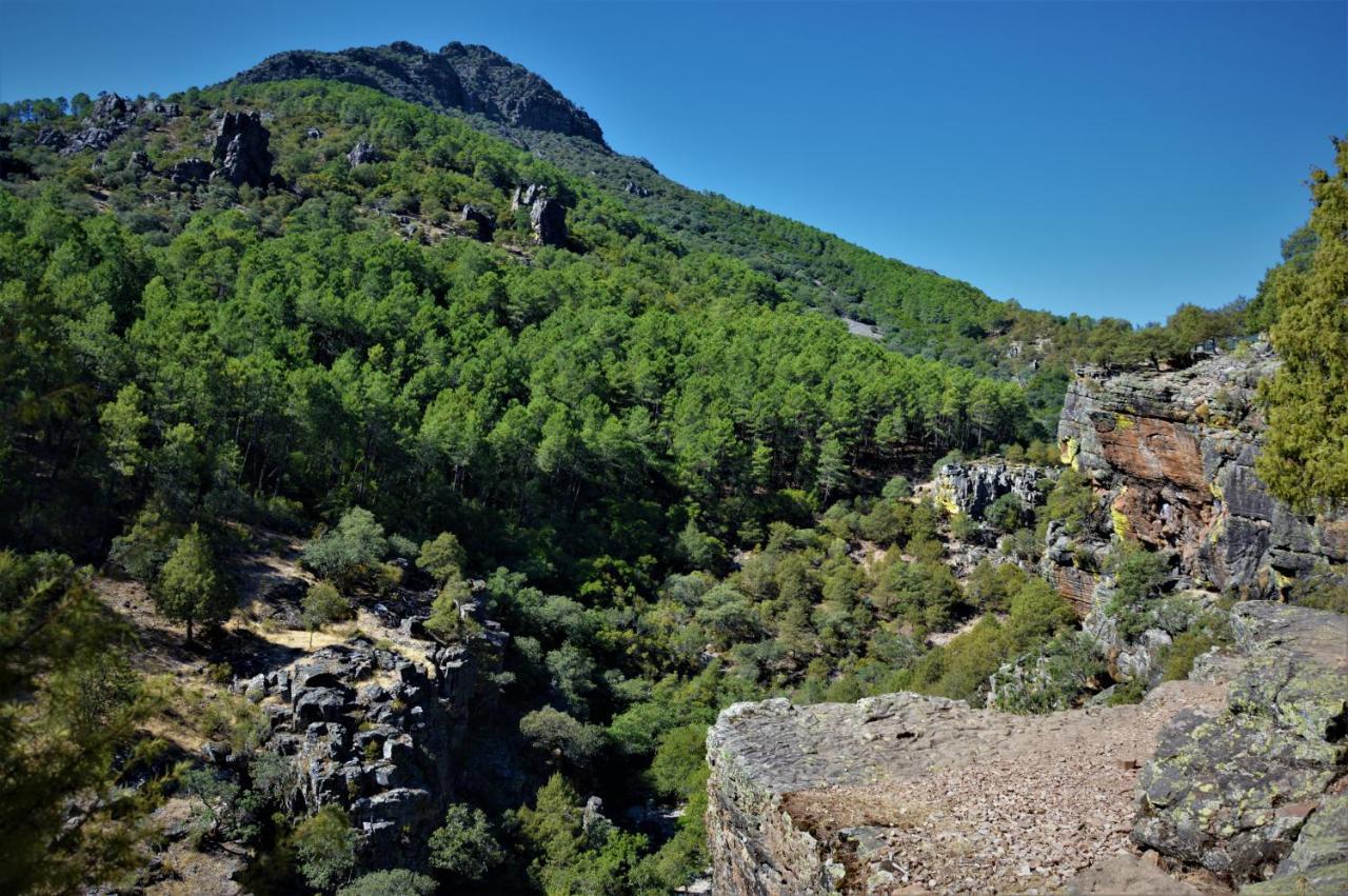 La Cabachuela * Casares de las Hurdes